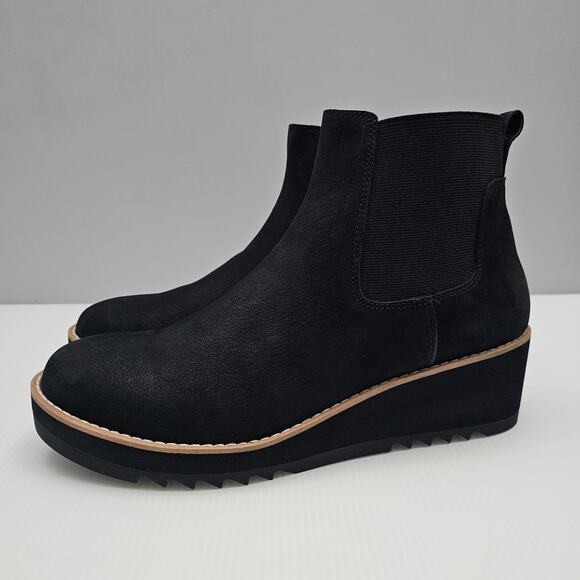 NEW Eileen Fisher Luv Ankle Bootie Womens 9 Black Leather Wedge Chelsea Pull On - Picture 1 of 13